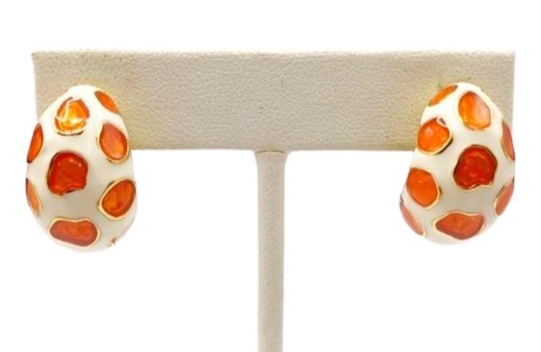 Authentic Kenneth Jay Lane Enamel Animal Print Hoop: Brand: KJL Style: Hoop Hallmark:: yes Fastening: Pierced, Post Category: Earrings Materials: Costume Metal, Enamel Size: Other Remarks: All Bidhaus items come with a 100% money-back authenticity guara