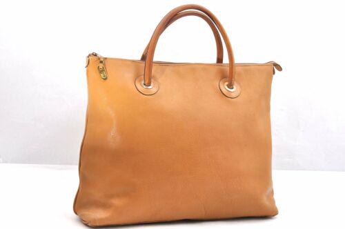 Authentic GUCCI Hand Bag: Brand: GUCCI Model: Hand Bag Country of Origin: Italy Material: Leather Color: Beige Bag Length: 17.7inches (45cm) Bag Height: 14.6inches (37cm) Bag Depth: 4.7inches (12cm) All Bidhaus items come with