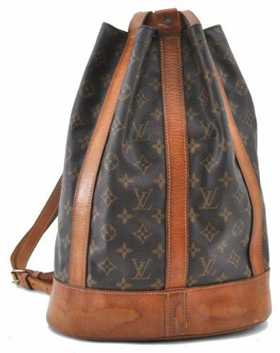 Authentic LOUIS VUITTON Shoulder Bag: Brand: LOUIS VUITTON Model: Shoulder Bag Country of Origin: France Material: Monogram Canvas Color: Brown Bag Length: 11inches(28cm) Bag Height: 15.5inches(40cm) Bag Depth: 6inches(15cm) All Bidhaus i