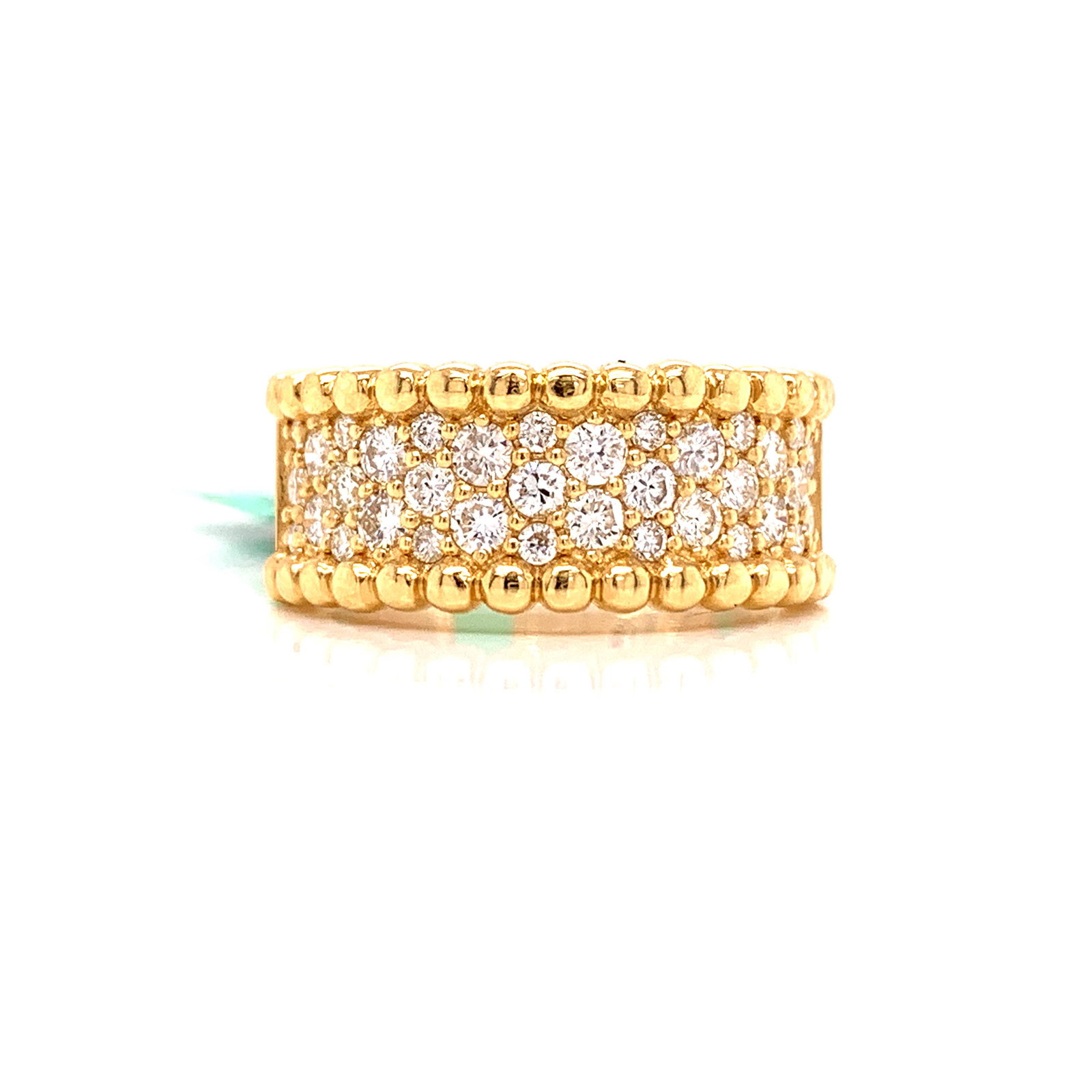 Fashionista Ring: Jewelry Type : Ring Jewelry Style : Band Metal Type : 18KY Metal Weight : 8.40 g Brand : Fashionista Side Stone 1 : Stone Type : Diamond Side Stone 1 : Shape : Round Side Stone 1 : Stone Weight : 1.02