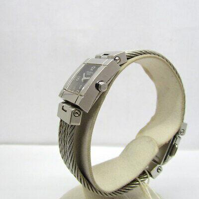 Authentic Charriol Celtic Silver SS Black Lattice: Charriol Celtic Silver SS Black Lattice Pattern Quartz Ladies Watch. There are many small scratches overall and there are dirt near the belt gap and back cover. (See photo) It is a product that can st