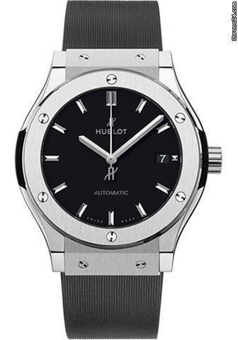 Authentic Hublot Classic Fusion 42mm: Basic Info Listing number: 5N7CM7 Brand: Hublot Model: Classic Fusion 45: 42: 38: 33 mm Reference number: 542.NX.1171.RX Movement: Automatic Case material: Titanium Bracelet material: Rubber Year of p