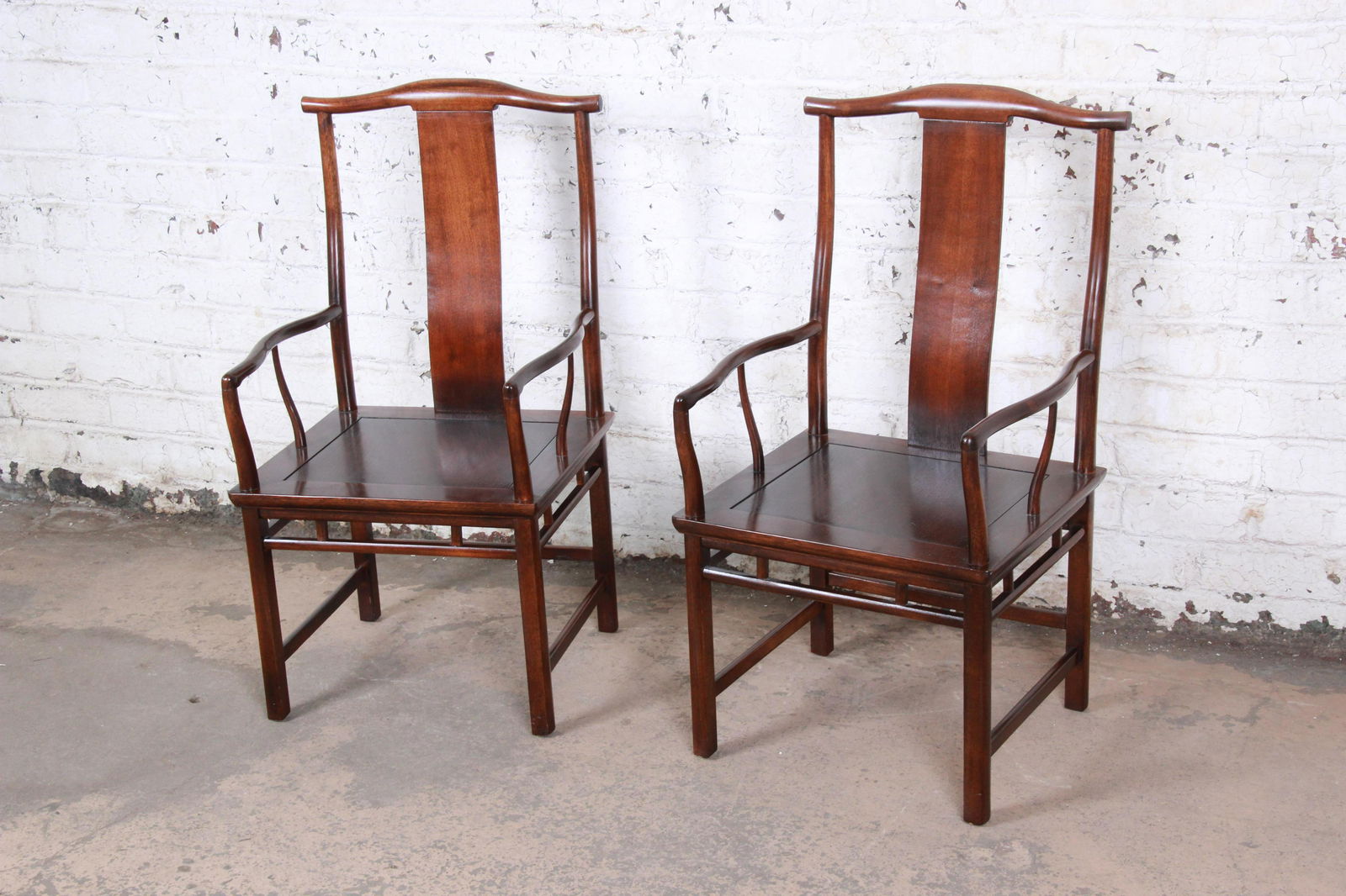 Michael Taylor for Baker Mid-Century Hollywood Regency: An exceptional pair of mid-century modern Chinese official's yoke back chairs. Excellent for club chairs or dining captain chairs. Designed by Michael Taylor for his Far East Collection for Baker Furn