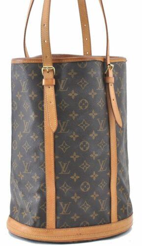 Authentic LOUIS VUITTON Shoulder Bag: Brand: LOUIS VUITTON Model: Shoulder Bag Country of Origin: France Material: Monogram Canvas Color: Brown Bag Length: 10.6inches(27cm) Bag Height: 13.4inches(34cm) Bag Depth: 7.8inches(20cm) All Bidha