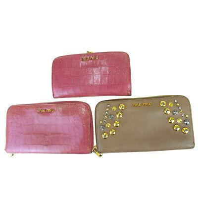 Authentic MIU Set: Brand: MIU Model: Set Country of Origin: Italy Material: Embossed Color: Pink Size: N/A All Bidhaus items come with a 100 % money-back authenticity guarantee. ALL SALES ARE FINAL. Please refer to imag