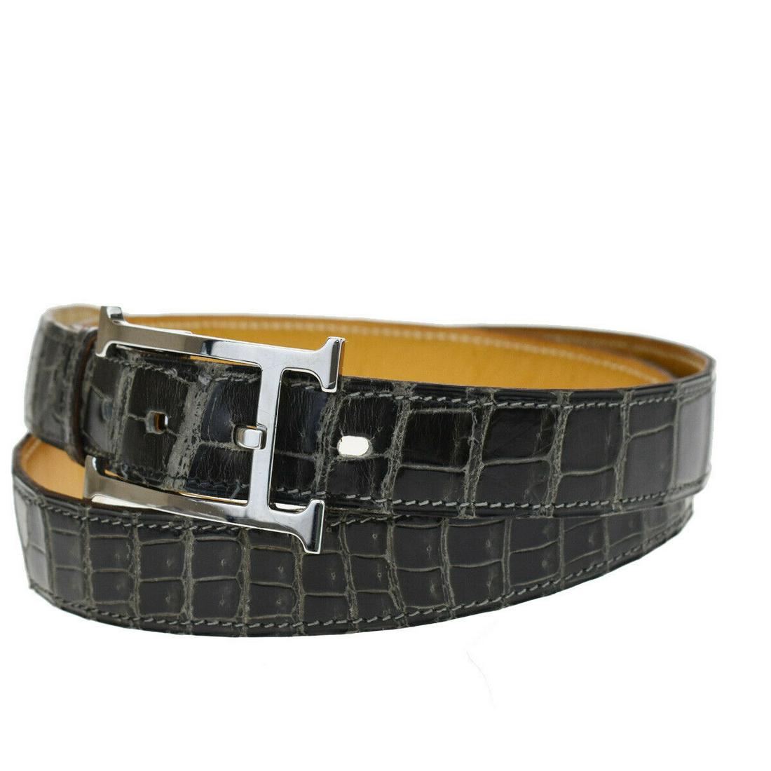 Authentic HERMES Belt: Brand: HERMES Model: Belt Country of Origin: France Material: Crocodile Leather Color: Black Size (Inch): W2.2X H1.6X D0"Size (CM): W5.5X H4X D0Cm All Bidhaus items come with a 100 % money-back authen