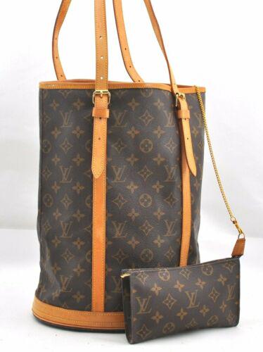 Authentic LOUIS VUITTON Shoulder Bag: Brand: LOUIS VUITTON Model: Shoulder Bag Country of Origin: France Material: Monogram Canvas Color: Brown Bag Length: 10.6inches(27cm) Bag Height: 13.4inches(34cm) Bag Depth: 7.8inches(20cm) All Bidha