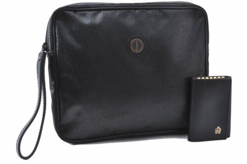 Authentic DUNHILL Clutch Bag/Key Case: Brand: DUNHILL Model: Clutch Bag/Key Case Country of Origin: France Material: Color: Black All Bidhaus items come with a 100 % money-back authenticity guarantee. ALL SALES ARE FINAL. Please refer to i