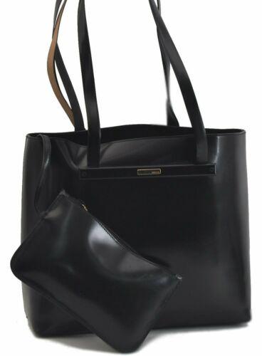 Authentic GUCCI Shoulder Bag: Brand: GUCCI Model: Shoulder Bag Country of Origin: Italy Material: Leather Color: Black Bag Length: 11inches (28cm) Bag Height: 9.8inches (25cm) Bag Depth: 5.5inches (14cm) All Bidhaus items come wit