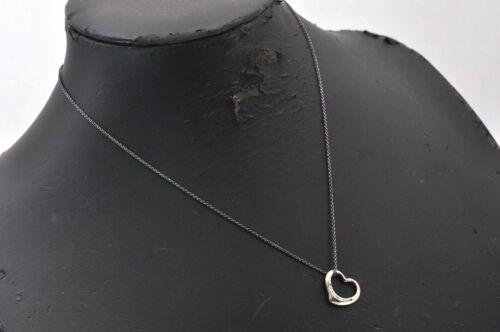 Authentic Tiffany & Co. Silver Tone Open Heart Chain: Brand: Tiffany & Co. Size(cm): Chain Length 21cm/Top:W 1.5xH 1.5cm(Approx) Style: Necklace Size(inch): Chain Length 8.3"/Top:W 0.6 x H 0.6"(Approx) Material: Silver Plating MPN: Does not apply Color: