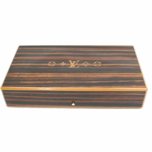 Louis Vuitton Cigar Box Coffrets De Voyage Dark Brown: Condition: \nUsed: An item that has been used previously. See the sellerâ€™s listing for full details and description of any imperfections.\nSee all condition definitions- opens in a new window o