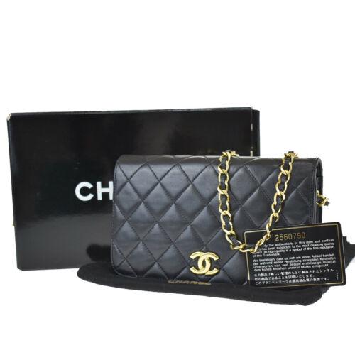 Authentic CHANEL CC Matelasse Chain Shoulder Bag: Condition: \nPre-owned: An item that has been used or worn previously. See the sellerâ€™s listing for full details and description of any imperfections.\nSee all condition definitions- opens in a
