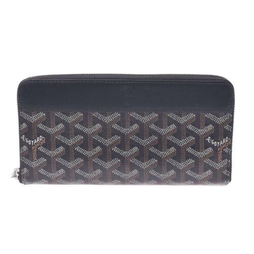 Authentic GOYARD Herringbone Zip Around black purse: Brand: GOYARD Size: See Description Style: purse Department: unisex Material: PVC/Calfskin Type: purse Color: Black Format: FixedPrice UPC: Does not apply All Bidhaus items come with a 100% money-back