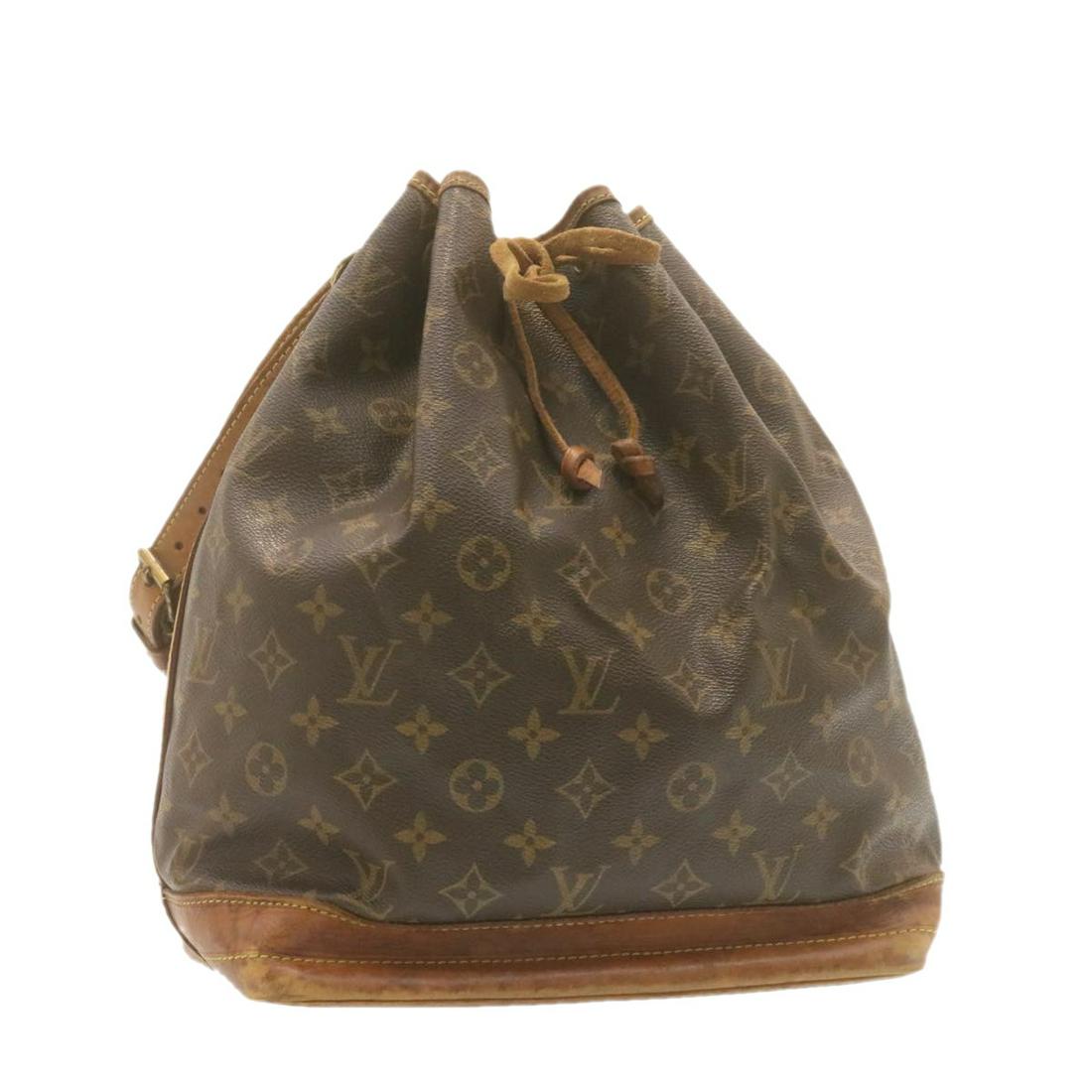 Authentic LOUIS VUITTON Monogram Noe Shoulder Bag LV: Brand: LOUIS VUITTON Style: Shoulder Bag Material: Monogram Canvas Color: Monogram Made In: France Size (Inches): W10 x H13.5 x D7.5"/ Shoulder Strap Length 21.2-26"(Approx) Exterior Condition: Monogr