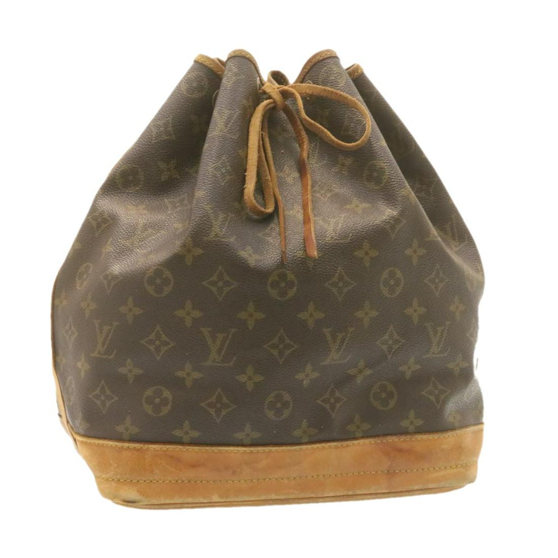 Authentic LOUIS VUITTON Monogram Noe Shoulder Bag LV: Brand: LOUIS VUITTON Style: Shoulder Bag Material: Monogram Canvas Color: Monogram Made In: France Size (Inches): W10 x H13.5 x D7.5"/ Shoulder Strap Length 21.2-26"(Approx) Exterior Condition: Monogr