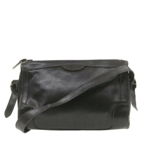 Authentic GUCCI Leather Shoulder Bag Black: Size: W30 x H18 x D9cm / Shoulder Drop 30-36cm(Approx) Material: Leather Country/Region of Manufacture: Italy Color: Black Department: Women Brand: GUCCI Style: Shoulder Bag UPC: Does not apply All Bi