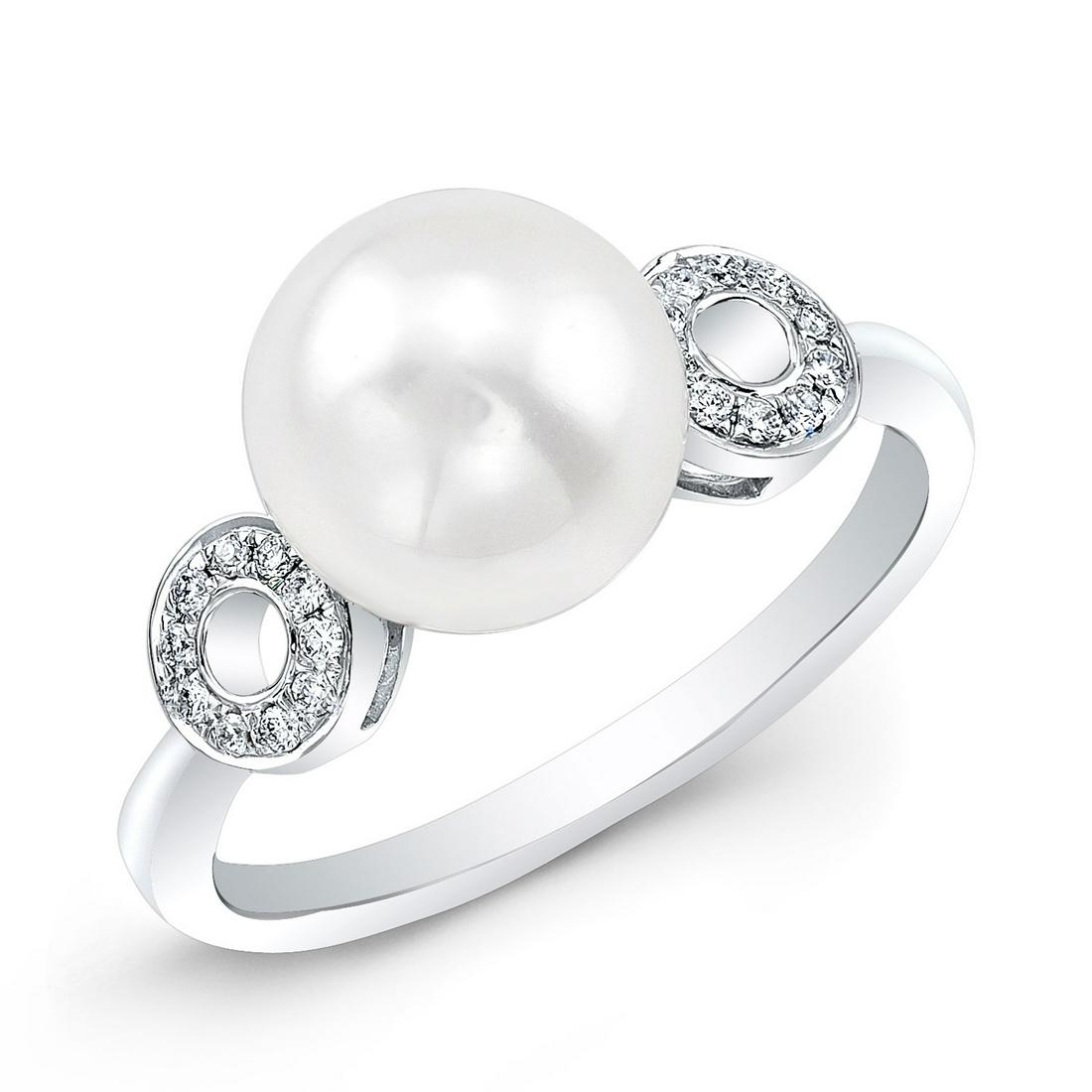9mm Freshwater Pearl And Diamond Ring In 14k White Gold: Classic 9mm White Fresh Water Pearl Set In An Elegant 14k White Gold Setting With Sparkling Diamond Accents H-i Si 0.08 Ctw 14k White Gold Ring With 1 Round Fresh Water Pearl=9mm And 1/12 Ctw Tag Desc