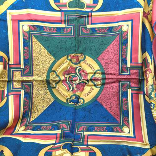 Authentic Hermes scarf Carre 90Reds Silk: Condition: \nPre-owned: An item that has been used or worn previously. See the sellerâ€™s listing for full details and description of any imperfections.\nSee all condition definitions- opens in a