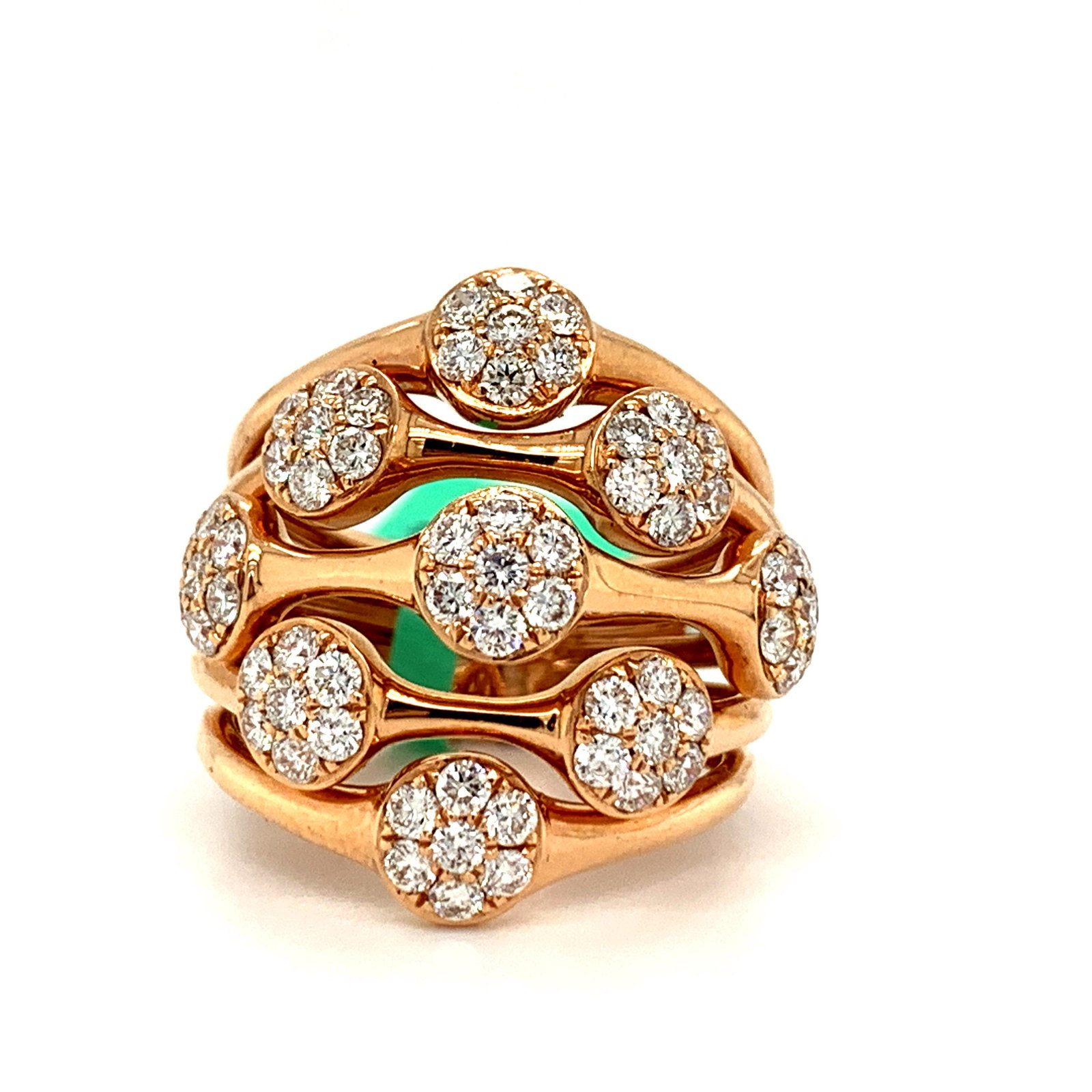Fashionista Ring: This item qualifies for FREE DOMESTIC SHIPPING to customers in the USA Jewelry Type : Ring Jewelry Style : Fashion Metal Type : 18KR Metal Weight : 8.60 g Brand : Fashionista Side Stone 1 : Stone Type