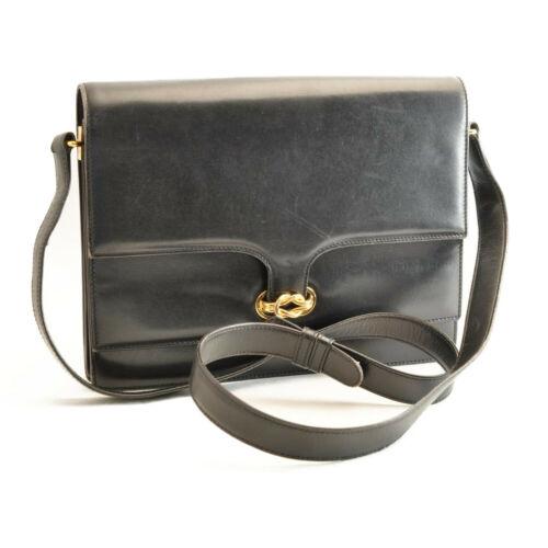 Authentic GUCCI Leather Shoulder Bag Black: This item qualifies for FREE DOMESTIC SHIPPING to customers in the USA Size: W25 x H18 x D3cm/ Shoulder Drop 23--46cm(Approx) Material: Leather Department: Women Color: Black Style: Shoulder Bag Brand
