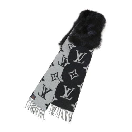 Authentic LOUIS VUITTON Reykjavik Fur Winter Scarf: This item qualifies for FREE DOMESTIC SHIPPING to customers in the USA Brand: Louis Vuitton Department: Men Women Style: Winter Scarf Weight: 15.16Oz Material: Cashmere 100% Fox Fur Engraved: Al0197 C