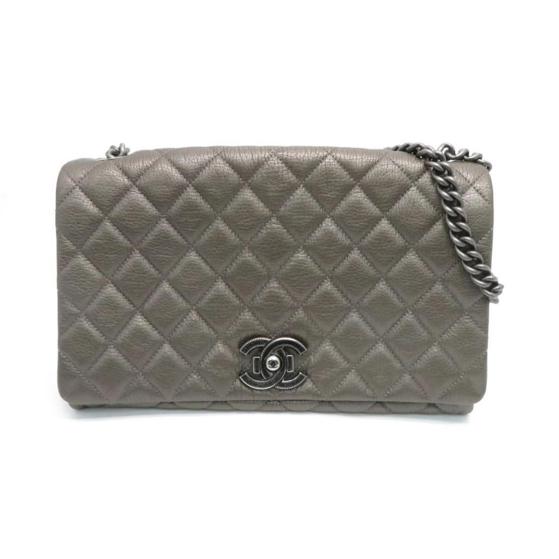 Authentic CHANEL Shoulder Bag Grey: This item qualifies for FREE DOMESTIC SHIPPING to customers in the USA Brand: CHANEL Model: CHANEL Shoulder Bag Grey Category: Women-Handbags Color: Grey Dimensions: W30Ã—H18Ã—D9cm/Shoulder Stra
