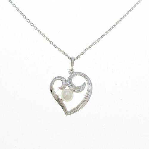 Authentic Mikimoto Heart Akoya Pearl Necklace: This item qualifies for FREE DOMESTIC SHIPPING to customers in the USA Brand: Mikimoto Size: 41Cm Material: Silver Actualsize: Imate Size Of Pendant (Height X Width) : 25.2Mm X 17.9Mm Gender: Ladies T