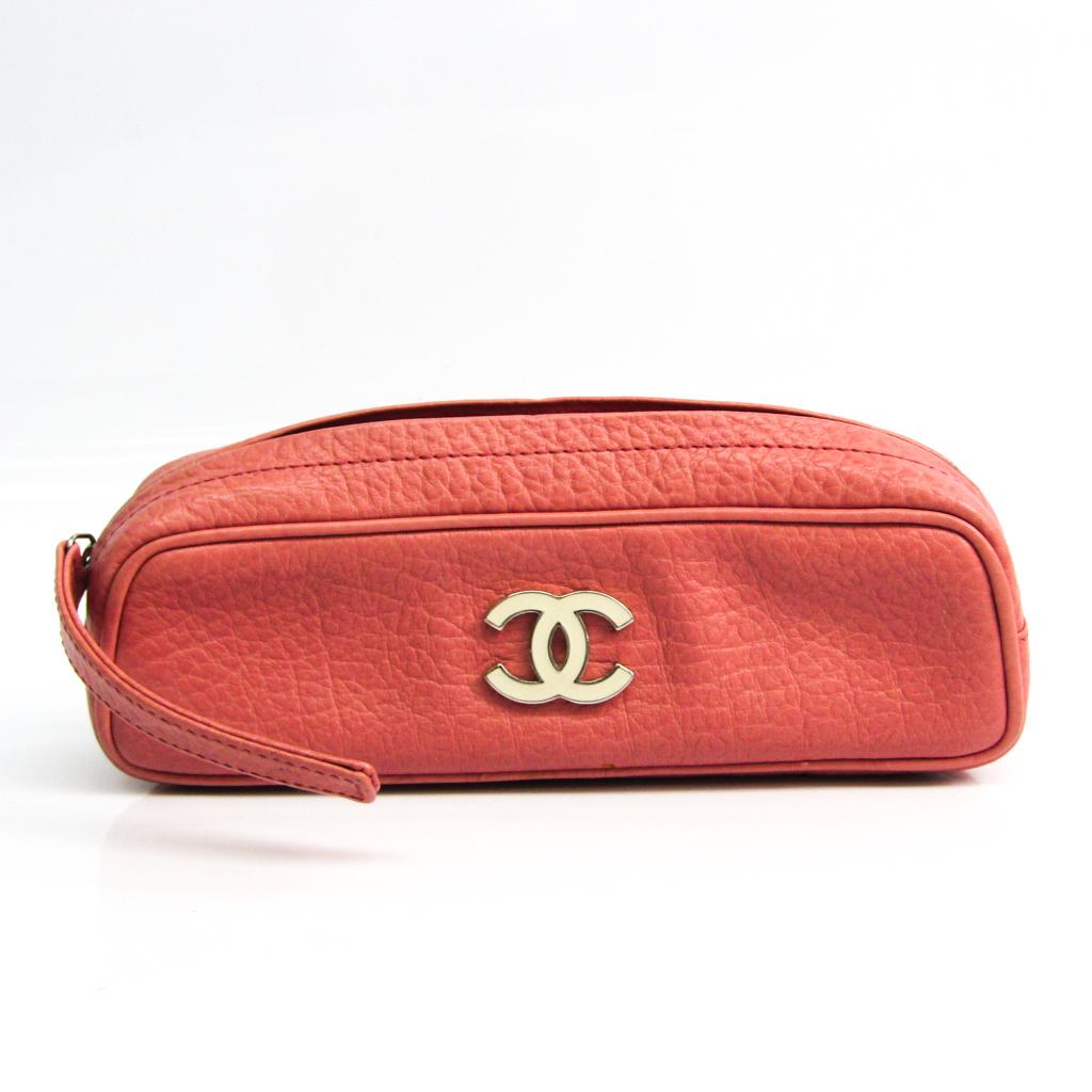 Authentic Chanel Leather Pen Case (Pink) Coco mark: This item qualifies for FREE DOMESTIC SHIPPING to customers in the USA Brand: Chanel Model: Coco mark accessory case Type: Pen case Accessories: None Condition: Used (very good) Material: Leather Colo