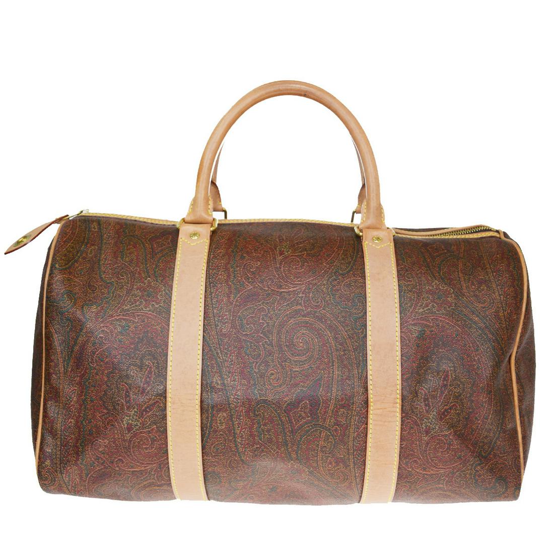 Authentic Etro Paisley PVC,Leather Handbag Bordeaux: This item qualifies for FREE DOMESTIC SHIPPING to customers in the USA Brand: Etro Model: Paisley Type: Handbag Material: PVC ,Leather Color: Bordeaux Size (HxWxD): 24cm x 39cm x 21cm / 9.44'' x 15.35