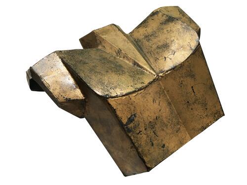 Abstract Antique Wash Metal Male Bust Wall Art Unsigned: Width: 18.00 (in) Height: 15.00 (in) Depth: 7.50 (in) The BIDHAUS Guarantee: Photos descriptions and estimates were prepared with the utmost care by our team of curation experts. All items in this auc