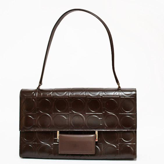 Salvatore Ferragamo Shoulder Bag Gancini Pattern Brown: Salvatore Ferragamo Shoulder Bag Gancini Pattern Brown Leather Women's Men'sBrand: Salvatore Ferragamo Line: Gancini Type: Shoulder bag Gender: Men,Women Condition: Used (good) Material: Leather Color