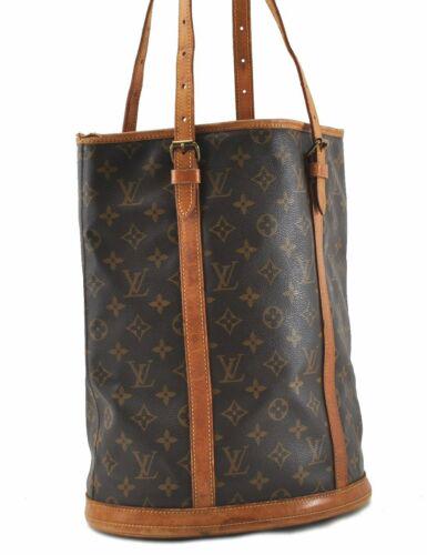 Louis Vuitton Monogram Bucket GM Shoulder Bag Old Model: Louis Vuitton Monogram Bucket GM Shoulder Bag Old Model Junk LV Brand: Louis Vuitton Country/Region of Manufacture: France Bag Length: 10.6inches(27cm) Bag Height: 13.4inches(34cm) Bag Depth: 7.8inche