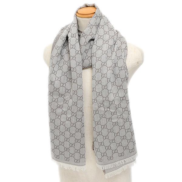 Gucci GG Jacquard Stole Shawl Wool Silk Light Gray: Gucci GG Jacquard Stole Shawl Wool Silk Light GrayBrand: Gucci Type: Stole Condition: Used (good) Material: Wool, 80%, Silk, 20% Color: Gray, Light gray Damage Ranking: Overall, Lint balls, -, Overall
