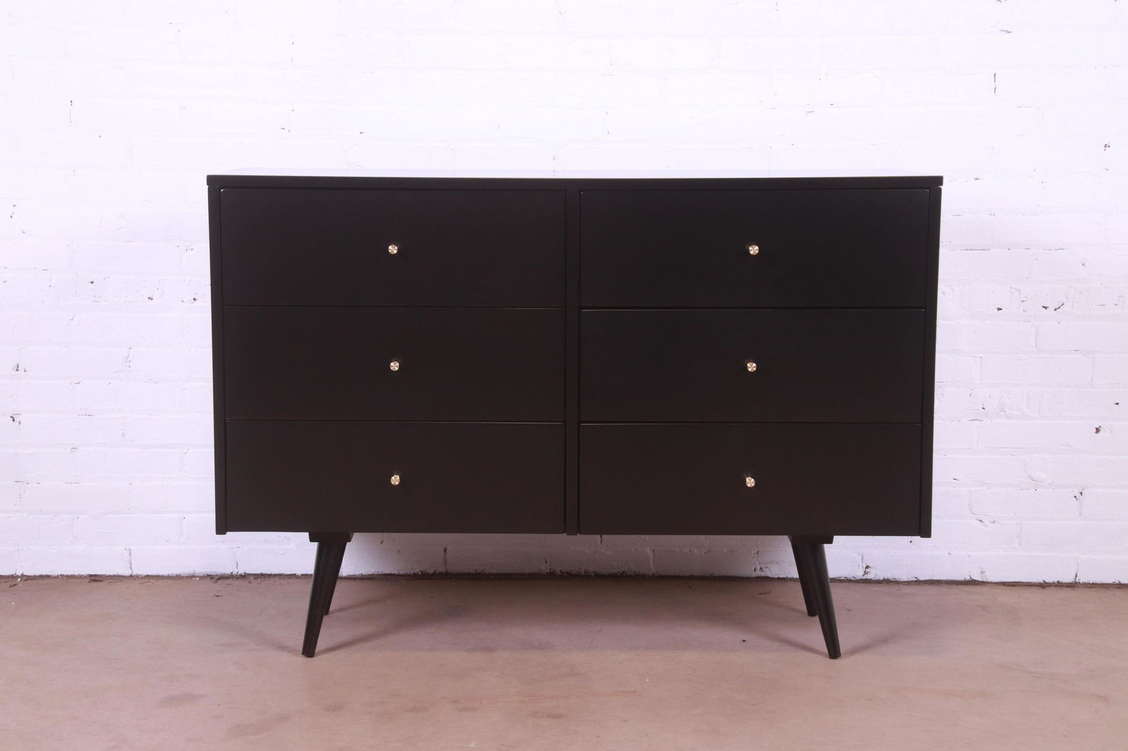 Paul McCobb Planner Group Black Lacquered Six-Drawer: Paul McCobb Planner Group Black Lacquered Six-Drawer Dresser or Credenza Newly Refinished An exceptional mid-century modern six-drawer dresser or credenza By Paul McCobb for Winchendon Furniture "Plan