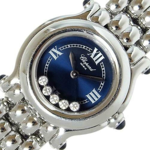 Chopard Happy Sport 27 / 8250-23 Quartz Diamond Ladies: Chopard Happy Sport 27 / 8250-23 Quartz Diamond Ladies Navy dial Brand: CHOPARD Department: women Type: Wristwatch The BIDHAUS Guarantee: All items in this auction are guaranteed authentic and come wi