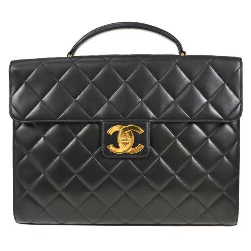 CHANEL Quilted Briefcase Business Hand Bag Purse Black: CHANEL Quilted Briefcase Business Hand Bag Purse Black Lambskin 3557684 Gender: Adult Unisex Country/Region of Manufacture: France Style: Briefcase Business Bag Decade: 1990s Material: Caviar skin Lea