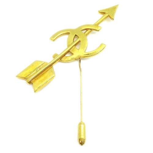 CHANEL CC Bow And Arrow Motif Brooch Pin Corsage: CHANEL CC Bow And Arrow Motif Brooch Pin Corsage Gold-Tone 98P Country/Region of Manufacture: France Department: Women Type: Brooch Color: Gold Year Manufactured: 1990-1999 Brand: CHANEL Metal: Gold-t