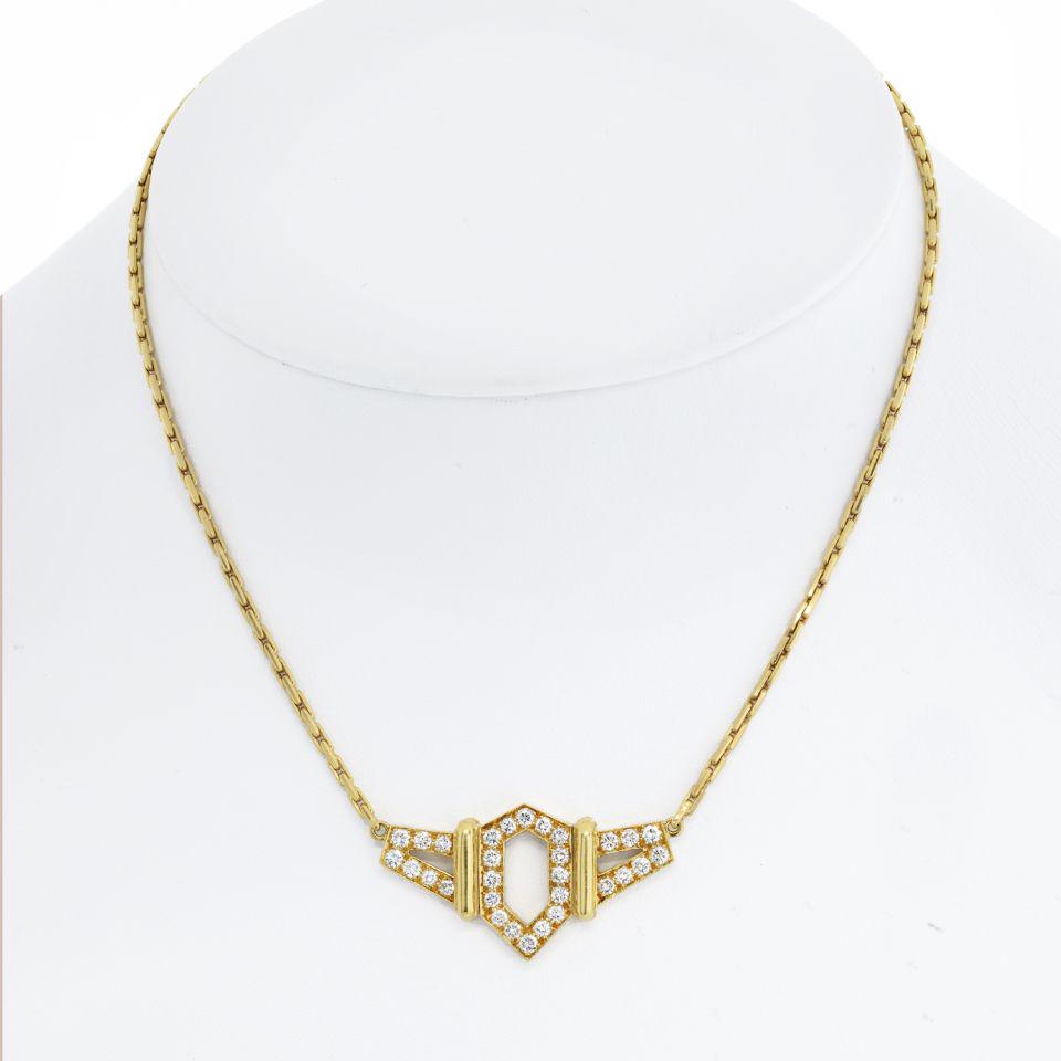 David Webb 18K Yellow Gold Flight Diamond Pendant: David Webb 18K Yellow Gold Flight Diamond Pendant 1.50cts Necklace Type: Necklaces Metal: 18K Yellow Gold Grams: 14 Exact Diamond Weight: 1.5 Cts Measurements: 13.75 inches long Condition: Excellent.