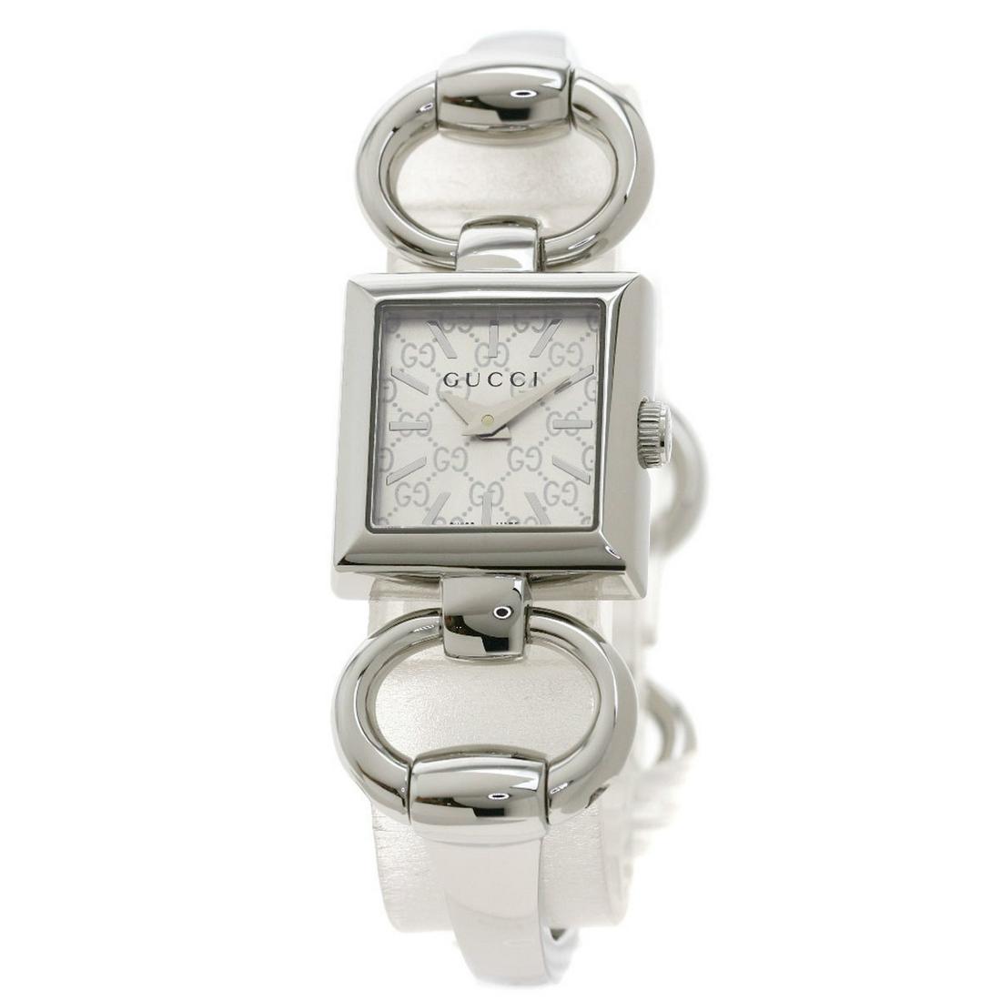 Gucci YA120 GG Square Face Watch Stainless Steel Ladies: Gucci YA120 GG Square Face Watch Stainless Steel Ladies Brand: Gucci Gender: Women Condition: Used (very good) Display: Analog Material (Case): Stainless steel Material (Band): Stainless steel Color (