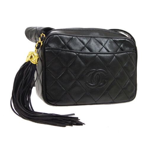 CHANEL Quilted Fringe CC Cross Body Shoulder Bag: CHANEL Quilted Fringe CC Cross Body Shoulder Bag 2471112 Purse Black Size: Small Accents: Fringe Quilted Model: Cross Body Country/Region of Manufacture: Italy Department: Women Style: Shoulder Bag Ha