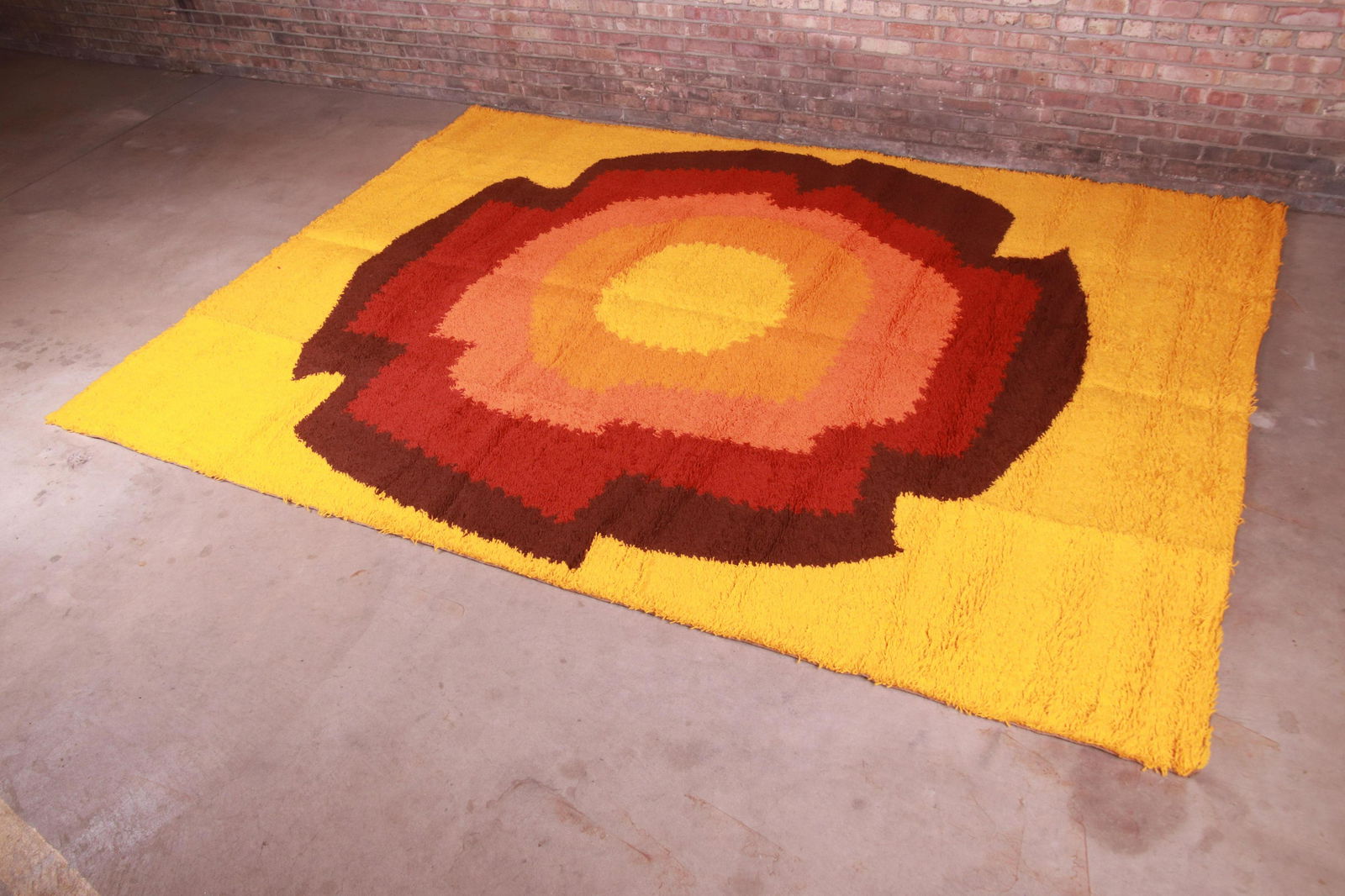 Ege Rya Danish Modern Sunburst Shag Wool Rug 1970s: Ege Rya Danish Modern Sunburst Shag Wool Rug 1970s An outstanding mid-century Danish Modern Rya shag wool rug By Ege Rya Denmark 1970s Thick wool pile with vibrant colors in gold orange red and brown.