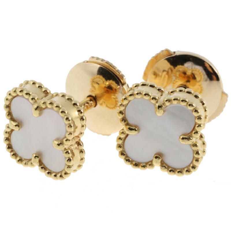 Van Cleef & Arpels Sweet Alhambra Mother of Pearl: Van Cleef & Arpels Sweet Alhambra Mother of Pearl Women's Earrings 750 Yellow Gold Brand: Van Cleef & Arpels Line: Sweet Alhambra Gender: Women Material: Yellow gold (18K) Condition: Used (very good)