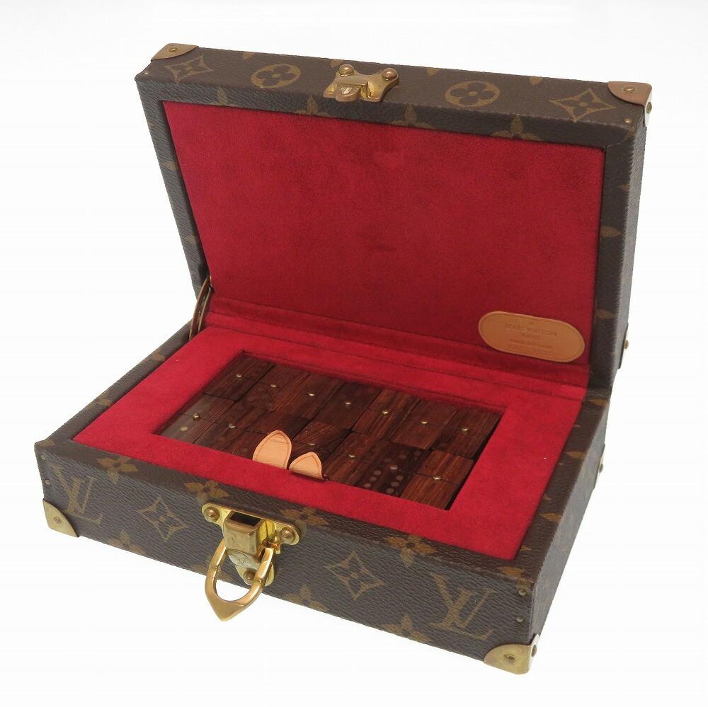 Louis Vuitton Monogram Coffret Domino M40290 Trunk Jewelry Case Multi: Louis Vuitton Monogram Coffret Domino M40290 Trunk Jewelry Case MultiBrand: Louis Vuitton Material: Monogram Color: Brown, Monogram Size (HxWxD): 7cm x 20.5cm x 12.5cm / 2.75'' x 8.07'' x 4.92'' Condi