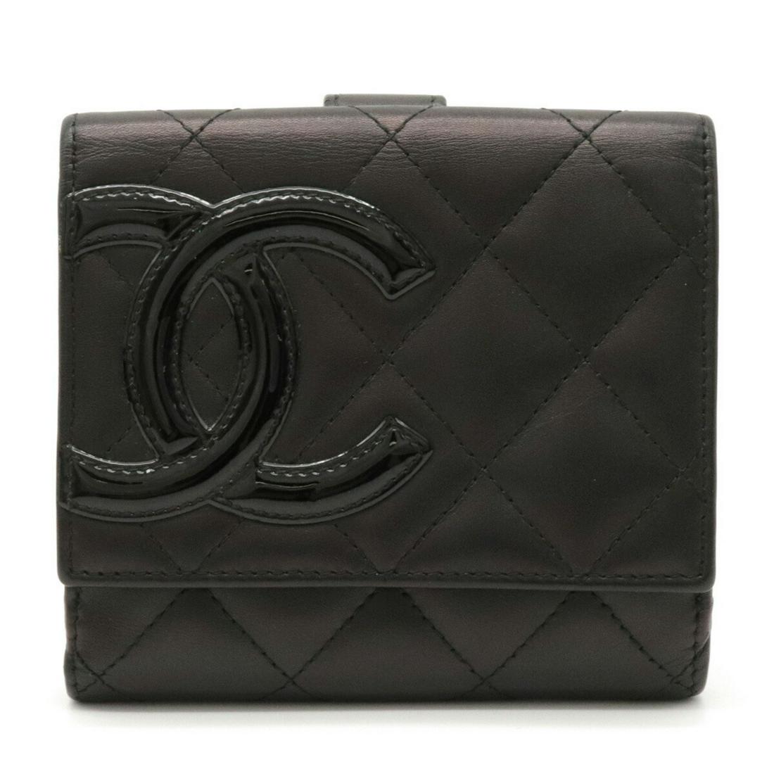 CHANEL Cambon Line Coco Mark W Hook Double Bi-Fold Wallet Leather Soft Calf Enamel Black Pink A50099: CHANEL Cambon Line Coco Mark W Hook Double Bi-Fold Wallet Leather Soft Calf Enamel Black Pink A50099Brand: Chanel Material: Leather Color: Black, Pink Size (HxWxD): 9.5cm x 10.5cm / 3.74'' x 4.13'' Ac