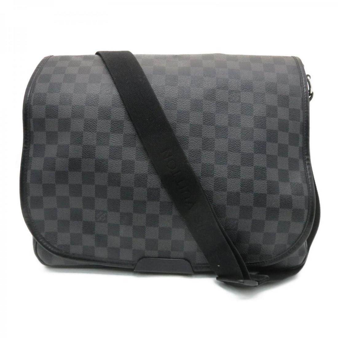 louis vuitton daniel gm
