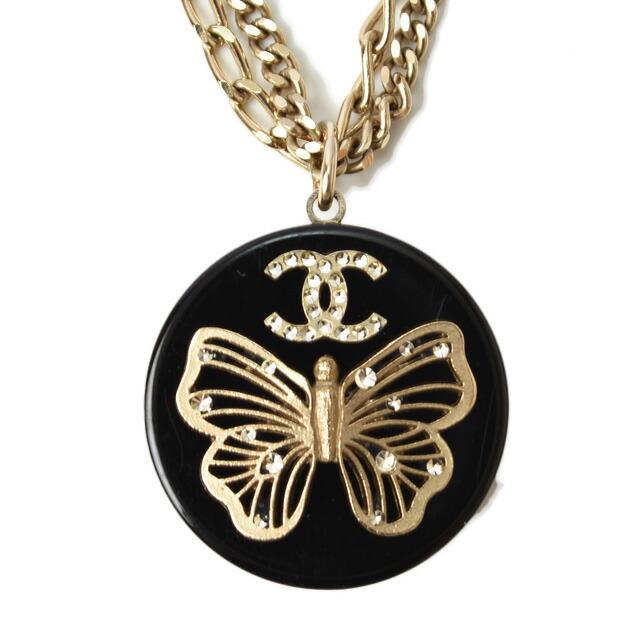 Chanel Necklace / Pendant A37981 CHANEL Coco Mark CC Butterfly Rhinestone Gold Black: Chanel Necklace / Pendant A37981 CHANEL Coco Mark CC Butterfly Rhinestone Gold Black Brand: Chanel Model: m-210810-77-ch Necklace Type: Pendant necklace Pendant Type: Pendant Material: Rhinestone Colo