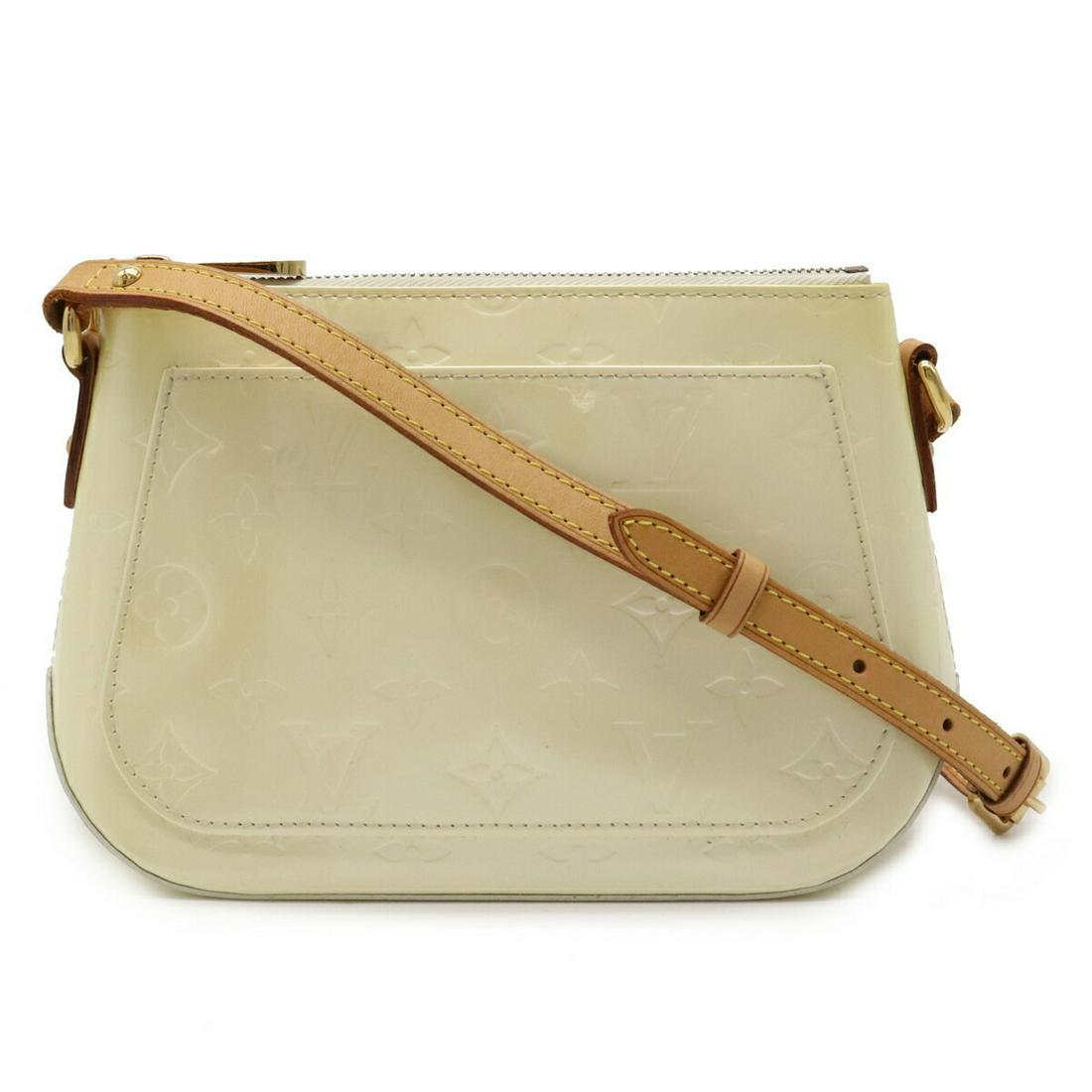 LOUIS VUITTON Louis Vuitton Verni Minna Street Shoulder Bag Pochette