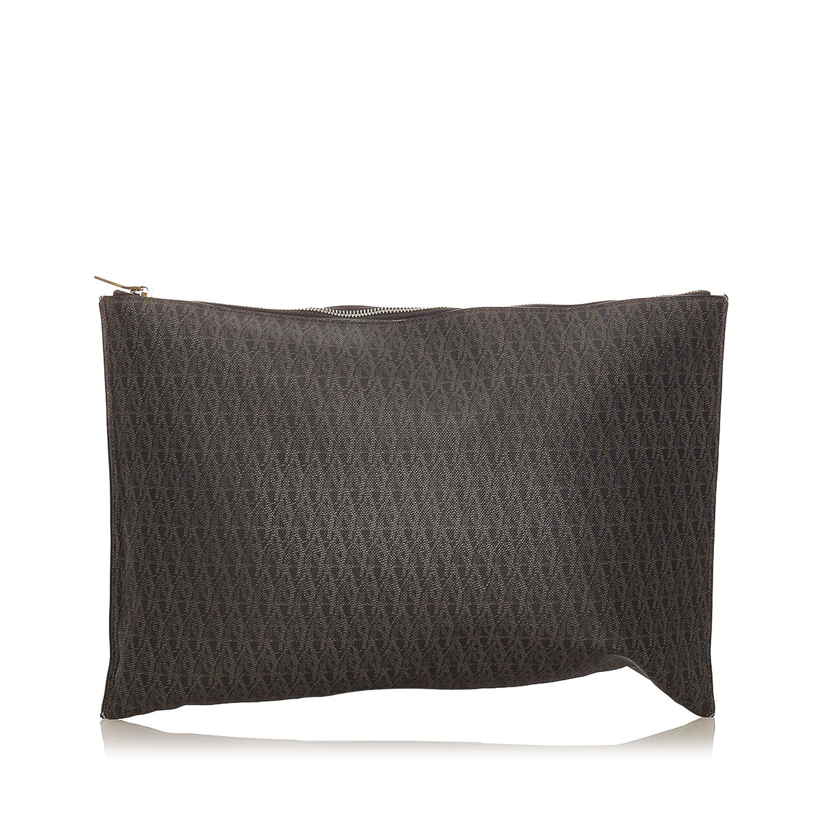 YSL Canvas Clutch Bag: YSL Canvas Clutch Bag This clutch bag features a canvas body and a top zip closure. Brand: YSL Model: Canvas Clutch Bag Origin: France Category: Bags Color: Black Style: Others Material: Fabric Condit