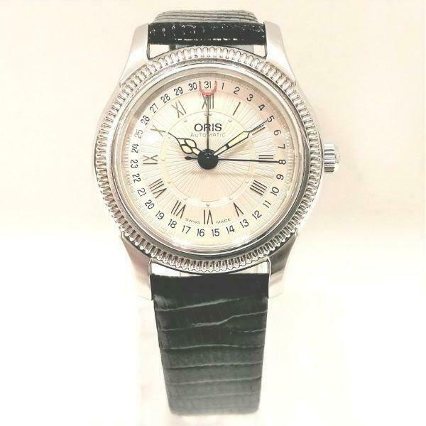 Oris Radius 7466B Self-Winding Stainless Steel Silver Dial Men's Watch: Oris Radius 7466B Self-Winding Stainless Steel Silver Dial Men's Watch Brand: Oris Type: Wristwatch Department: Mens Pre-Owned The BIDHAUS Guarantee: All items in this auction are guaranteed authentic