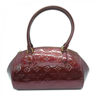 LOUIS VUITTON Sherwood PM Mono-Vernis: LOUIS VUITTON Sherwood PM Mono-Vernis Brand: LOUIS VUITTON Model: LOUIS VUITTON Sherwood PM Mono-Vernis Category: Women:Handbag Color: Dimensions: H:15cm x W:27cm x D:15cm / M91492 / TR0191 